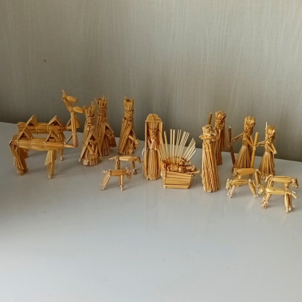 Handcrafted Straw Nativity Set Vintage EXTREMELY RARE - Picture 3 of 15